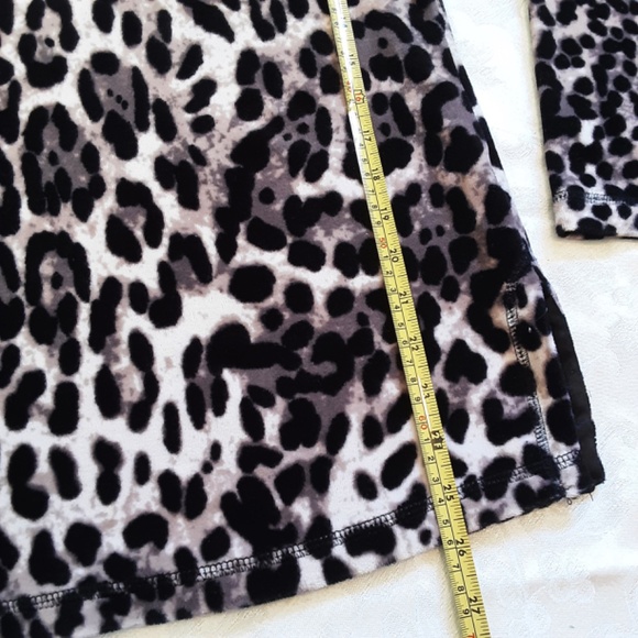 Plush Velour Leopard Print Long Sleeve Pullover Top Sz S - Picture 12 of 14
